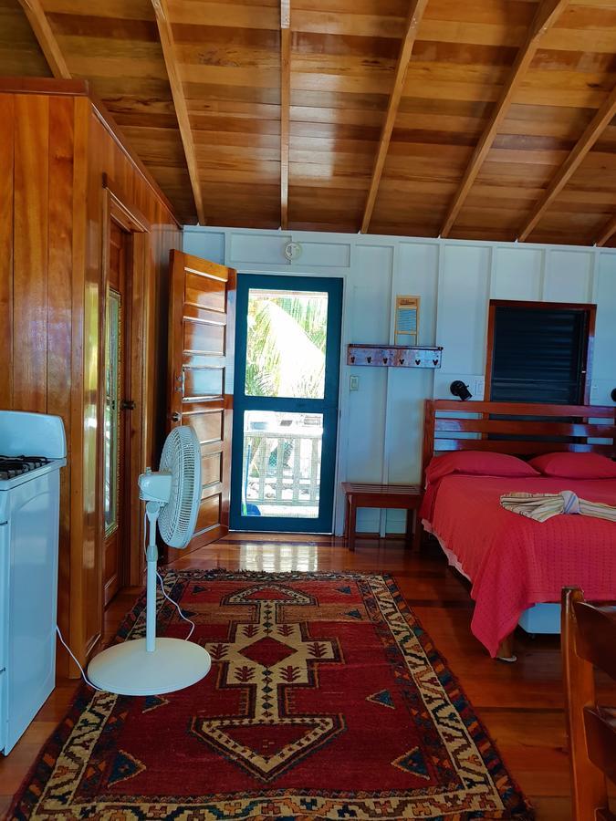 Carolyn'S House Vila Caye Caulker Exterior foto